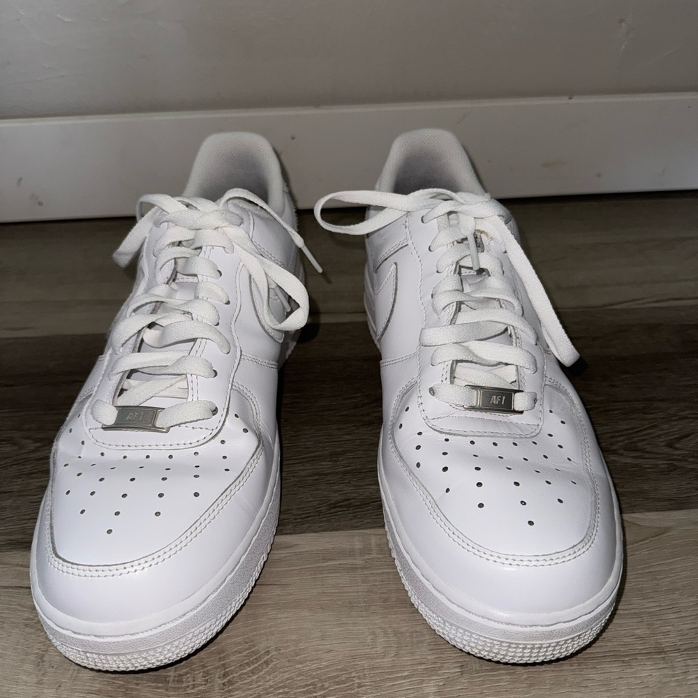 Air Force 1s Men’s 10.5
